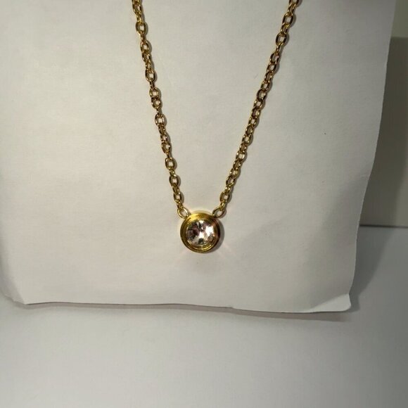 18K Gold Plated Stainless Steel Crystal Pendant Necklace - Picture 5 of 5